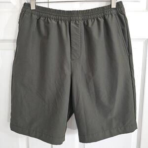 Banana Republic Mens Performance Shorts Olive Green Casual Summer Medium Relaxed